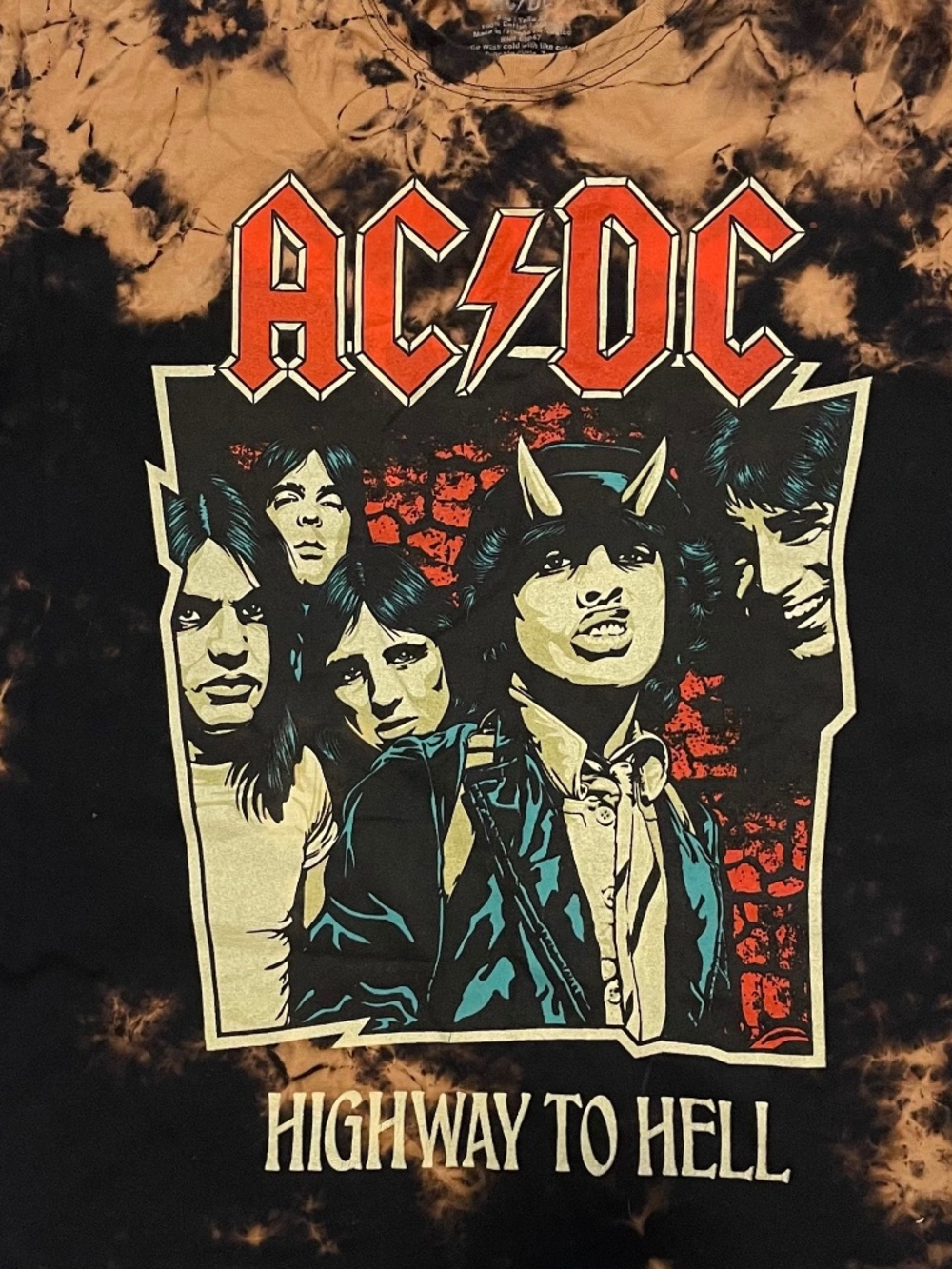 Black AC DC t-shirt